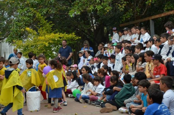 Escuela Nº 78 y Programa Ambientate de la Intendencia realizaron Jornada Ambiental de promoción del reciclaje