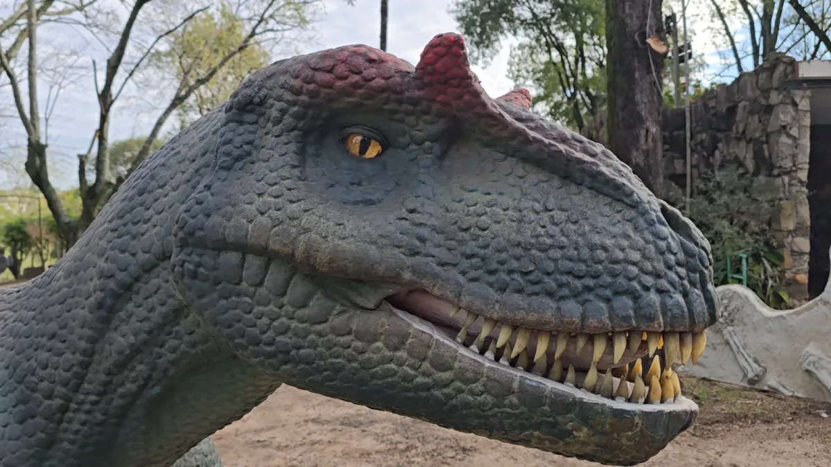 dino